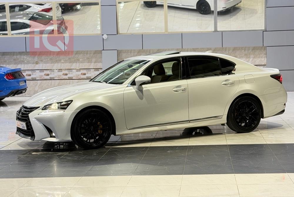 https://cdn.iqcars.ioc4aeae9d-b5b5-4ac5-8201-e1c9b3f3159a_0.jpg